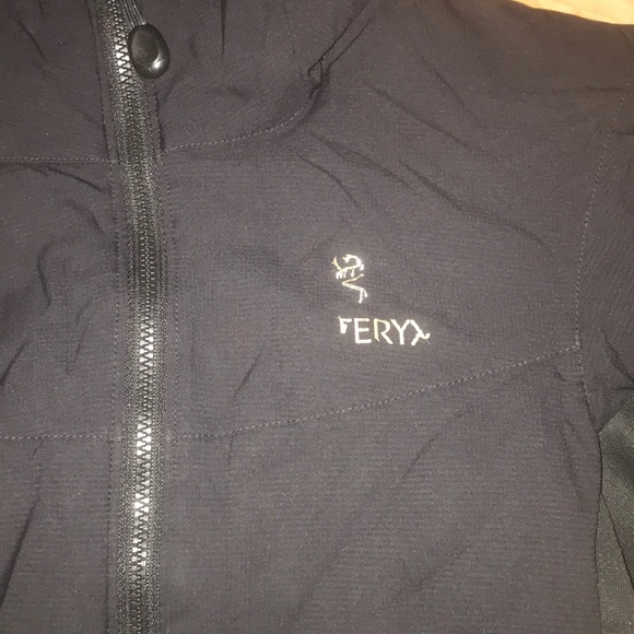 Arc’teryx Jacket - Picture 2 of 3